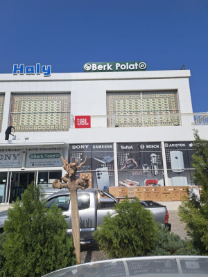 dukan Berk Polat (Sony)