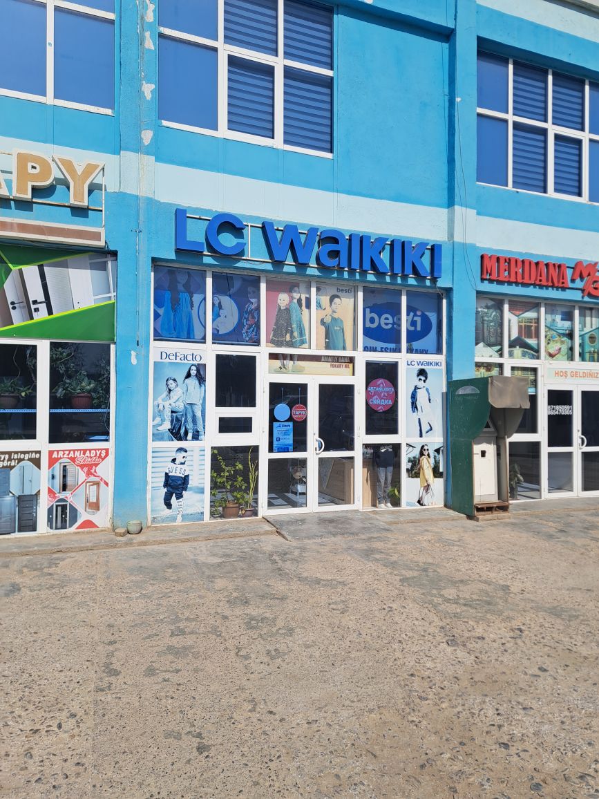 dükan LC WAIKIKI çaga eşikler